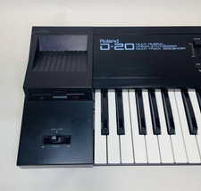 Roland D-20 MIDI MULTI TIMBRAL LINEAR SYNTHESIZER MULTI TRACK SEQUENCER