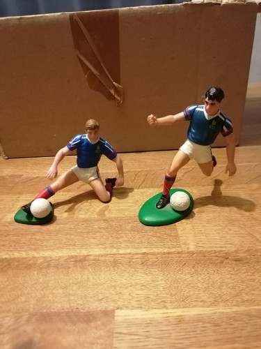 Lot figurines tonka - lot,