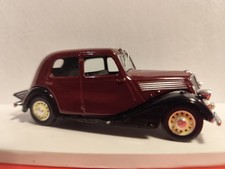 Norev voiture miniature 1/43 Renault Celtaquatre (17) N°1