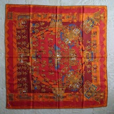 Écharpe Hermes Carre 90