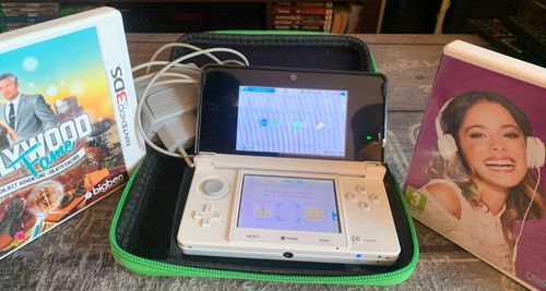 Nintendo 3ds blanche - nintendo, +