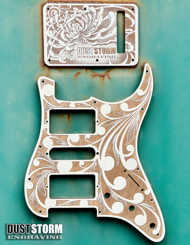 Engraved pickguard tremolo - pickguard, &tremolo
