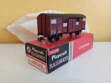 Playcraft/JOUEF, HO, Wagon couvert,  SNCF, Type Europ, + Lumière, Réf : P6241