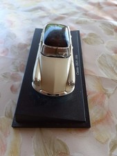 Universal Hobbies - Citroën DS 19 1956 - Voiture Miniature Collection 1/43