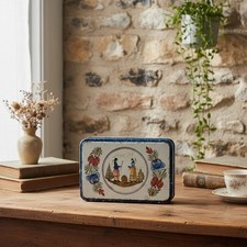 Boîte en métal vintage