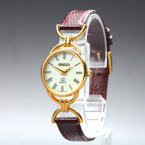 Comme neuf montre - neuf],