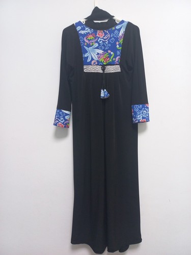 Girl black abaya with - , matching