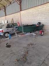 Barque de pêche Armor verte , 3.20 m ,  moteur Mercury 4T  et remorque Satellite
