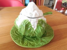Saucière En Barbotine En Forme De Choux Fleur Trompe L'oeil Vert Blanc - Vintage