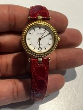 Montre Vintage Nina Ricci Paris - Design Élégant et Intemporel