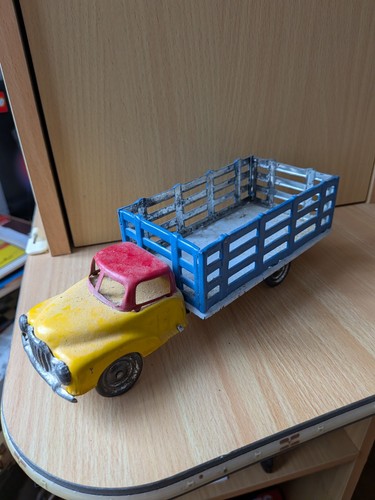 Camion miniature aml tôle - camion,