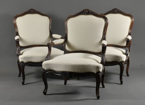 Suite trois larges - trois,