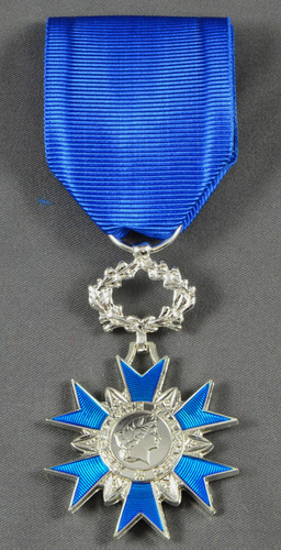 Chevalier ordre national - l'ordre,