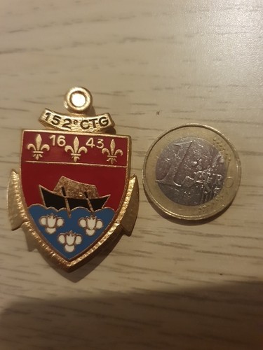 Insigne militaire 152 - insigne, ctg