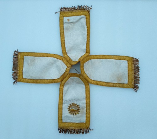 Ancien tissu objet religieux - ancien,