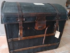 malle de voyage ancienne