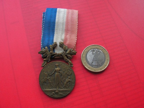 Medaille honneur de la - ,