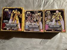 Lot 3 Figurines Myth Cloth