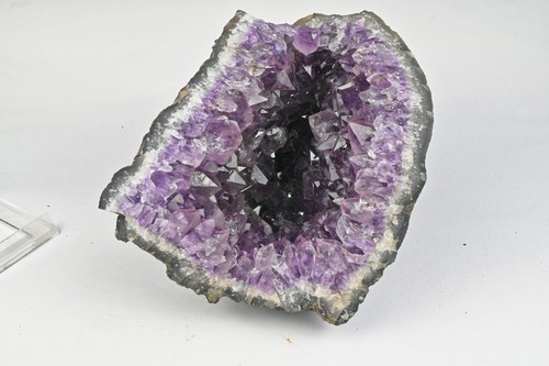Geode amethyste brésil - d'amethyste, du