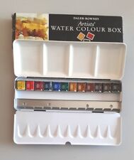 Boite métal 12 demi godets aquarelle extra fine Artists' DALER ROWNEY