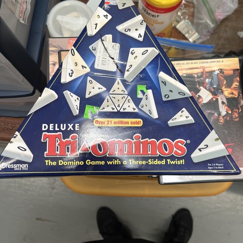 New pressman deluxe triominos - pressman,