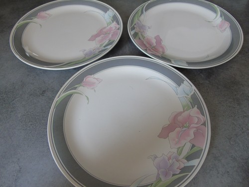 Lot plats de - de, service