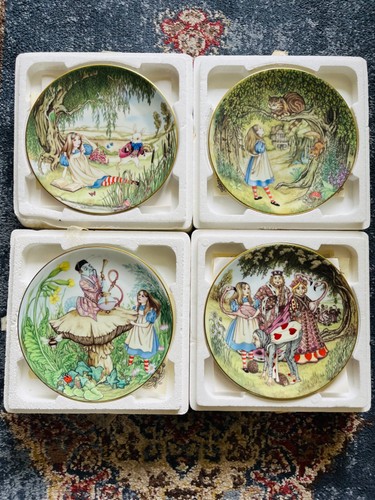 24ct Rim -Alice in Wonderland