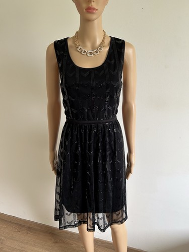 Robe noire sans manches - , avec