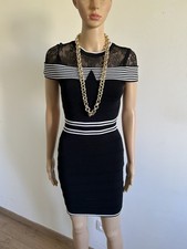 Robe noire et blanche Morgan