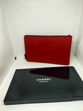 pochette chanel parfums rouge