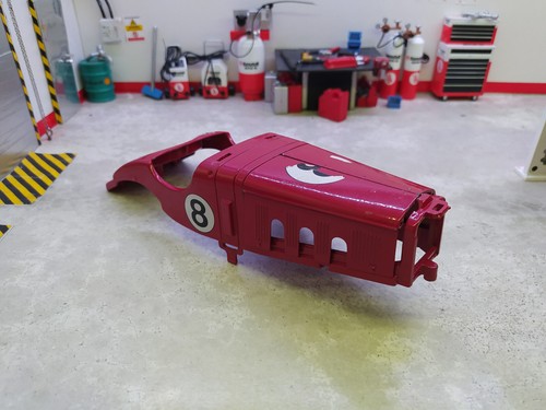 Carrosserie mercedes benz - 1/18,