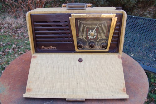 Ancien poste radio pizon - ancien,