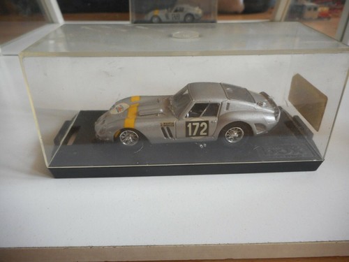 Maquette coffret ferrari 250 - coffret,