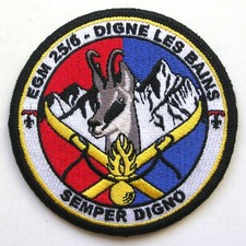INSIGNE TISSU PATCH GENDARMERIE MOBILE EGM ESCADRON DIGNE LES BAINS - OBSOLETE
