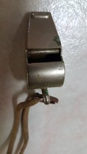 Ancien sifflet du maître