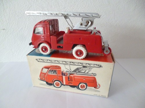 Camion pompiers avec échelle - camion,