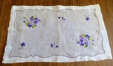 Napperon ancien en linon