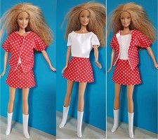 Barbie Lot vêtements poupée
