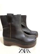 Bottes À Talons Plates Zara