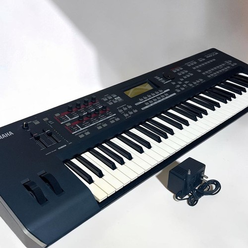 Yamaha mox6 key music - yamaha,