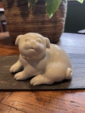 Statuette Hirado Chien
