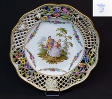 D 1850 DRESDEN  belle assiette porcelaine bord chantourné aile ajourée 24cm saxe