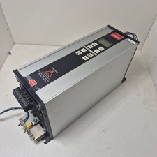 Danfoss VLT TYPE 2010 195H3601 variateur moteur 230v out 3x230v 2.2a 100002g418