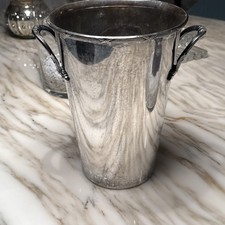 Sceau à Champagne Métal Argenté + support bouteille.