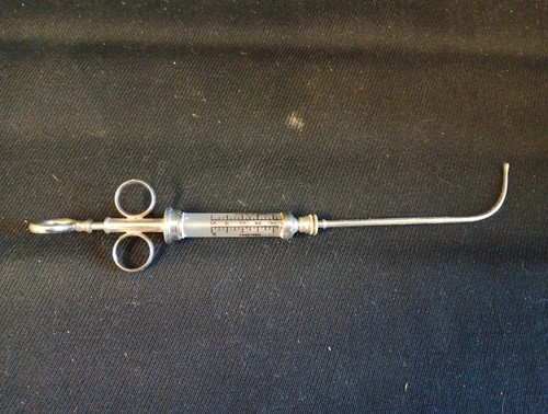 Rare ancienne seringue - rare,
