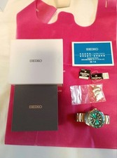 Montre automatique Seiko Samurai verte modèle 4R en acier inoxydable pour hom...