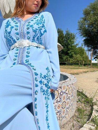 Blue moroccan takchita piece - blue,