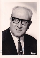 Guy Mollet - Premier ministre