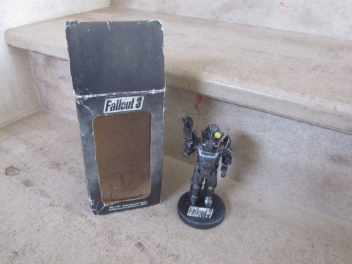 Figurine fallout brotherhood - fallout,