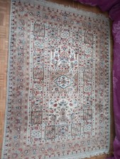 Tapis Karachi En Laine Et Soie 1,80 X 1,27, vendu avec Certificat d'authenticité